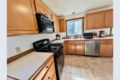 624 Granville Road, Westfield, MA 01085 - Photo 6