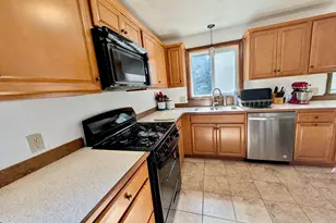 624 Granville Rd, Westfield, MA 01085 - Photo 6