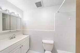 189 W Wyoming Ave, Melrose, MA 02176 - Photo 12