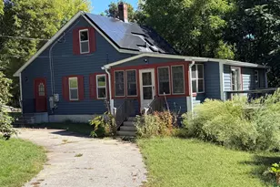 15 Warsaw Ave, Dudley, MA 01571 - Photo 1