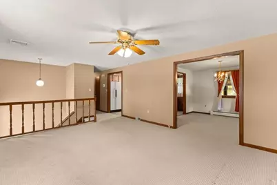 18 Wildwood Ave, Taunton, MA 02780 - Photo 12
