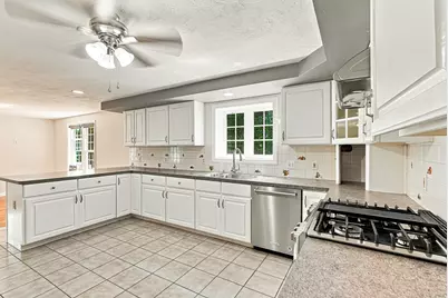 22 Stoney Hill Rd, Shrewsbury, MA 01545 - Photo 4