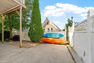 8 Brightside Ave, Gloucester, MA 01930 - Photo 28