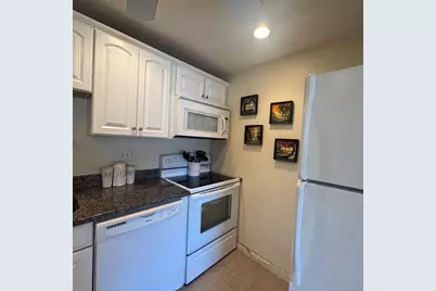 300 Park Terrace Dr. #322, Stoneham, MA 02180 - Photo 12