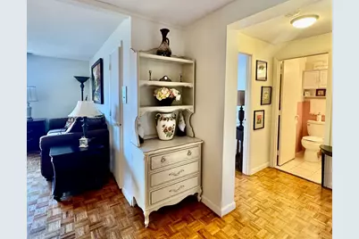 300 Park Terrace Dr. #322, Stoneham, MA 02180 - Photo 2