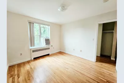 42 Dean Rd #5, Brookline, MA 02445 - Photo 4