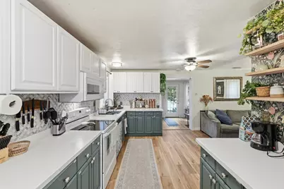 24 Briarcliff Ln #B, Spencer, MA 01562 - Photo 6