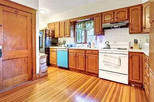 18 Franconia St, Boston, MA 02122 - Photo 24