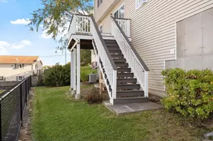 4 Fatima Ln, Worcester, MA 01606 - Photo 32