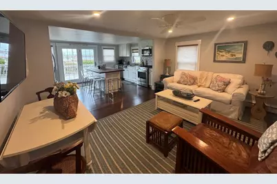 82 Raymond St, Fairhaven, MA 02719 - Photo 12