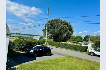 82 Raymond St, Fairhaven, MA 02719 - Photo 8