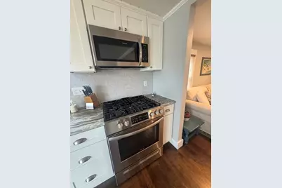 82 Raymond St, Fairhaven, MA 02719 - Photo 16