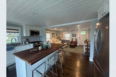 82 Raymond St, Fairhaven, MA 02719 - Photo 14