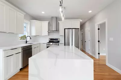 20 Alston St #20, Somerville, MA 02143 - Photo 12