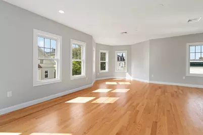 20 Alston St #20, Somerville, MA 02143 - Photo 2