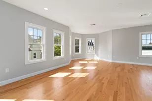 20 Alston St, Somerville, MA 02143 - Photo 2