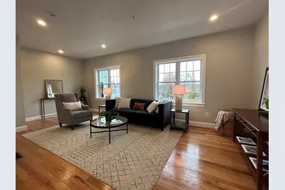 10 Windsor St #E, Worcester, MA 01605 - Photo 8