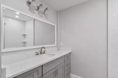 10 Windsor St #E, Worcester, MA 01605 - Photo 24