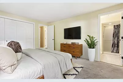 610 South Franklin Street #B204, Holbrook, MA 02343 - Photo 16