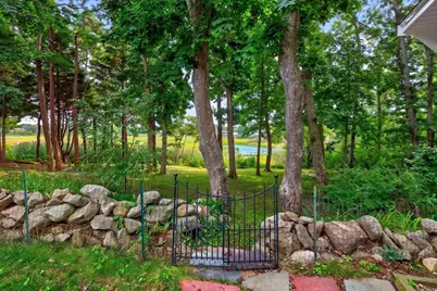 34 Dexter Ave, Sandwich, MA 02563 - Photo 8