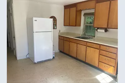 17 Clive St, Worcester, MA 01603 - Photo 12