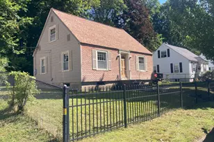 17 Clive St, Worcester, MA 01603 - Photo 1
