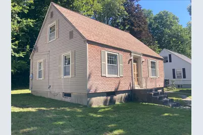 17 Clive St, Worcester, MA 01603 - Photo 2