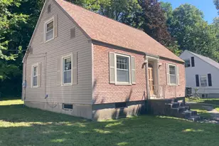 17 Clive St, Worcester, MA 01603 - Photo 2