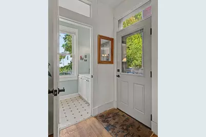 10 A Graves Ave #A, Northampton, MA 01060 - Photo 16