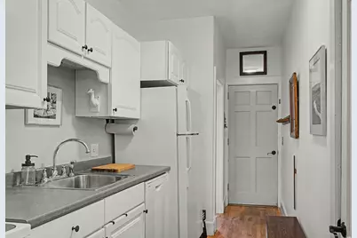 10 A Graves Ave #A, Northampton, MA 01060 - Photo 6