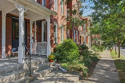 10 A Graves Ave #A, Northampton, MA 01060 - Photo 1