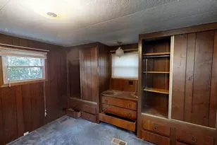 281 Chauncey Walker St, Belchertown, MA 01007 - Photo 10