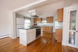 351 Elm St, Marlborough, MA 01752 - Photo 6