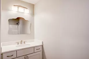 658 Massachusetts Ave, Lunenburg, MA 01462 - Photo 26