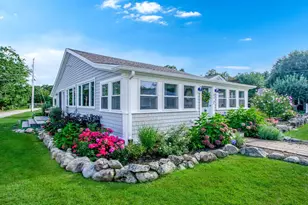 44 Oakdale Ave, Marion, MA 02738 - Photo 1
