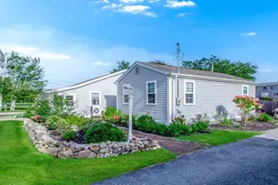 44 Oakdale Ave, Marion, MA 02738 - Photo 6