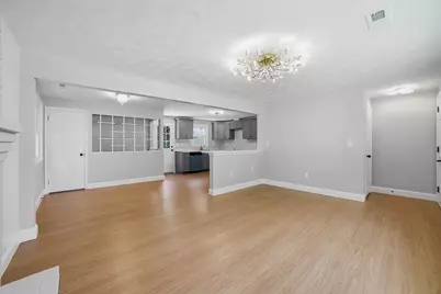 44 Topsfield Cir, Shrewsbury, MA 01545 - Photo 6