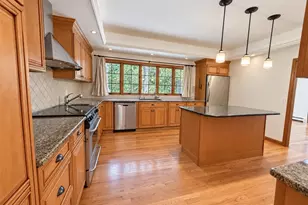 39 Ingleside, Lexington, MA 02420 - Photo 6