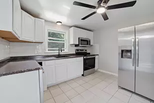 200 North Quinsigamond St, Shrewsbury, MA 01545 - Photo 4