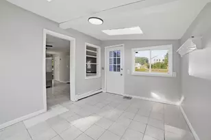 200 North Quinsigamond St, Shrewsbury, MA 01545 - Photo 2