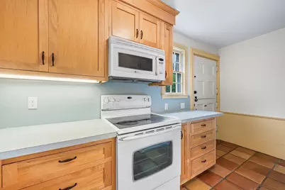 230 Asbury Street, Hamilton, MA 01982 - Photo 16