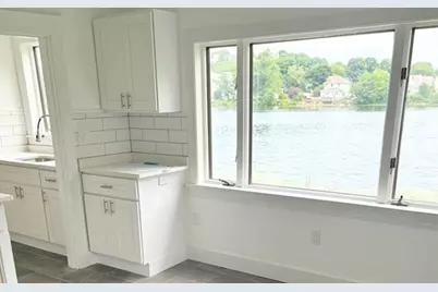 33 Sweeser Ter #1, Lynn, MA 01904 - Photo 4