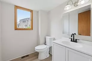20-22 Cyril St, Quincy, MA 02169 - Photo 12