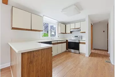 20/22 Cyril Street #20, Quincy, MA 02169 - Photo 4