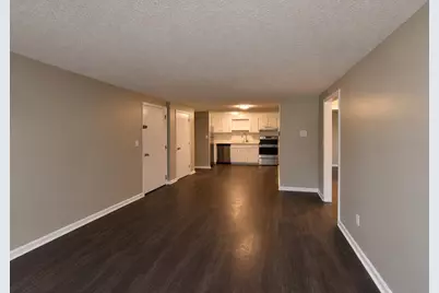 1 Trafalgar Dr #12A, Beverly, MA 01915 - Photo 1