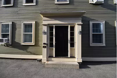 17 Beckford St #4, Salem, MA 01970 - Photo 2