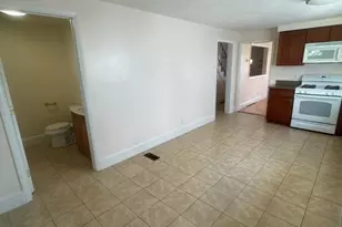 40 Robin St, Everett, MA 02149 - Photo 1