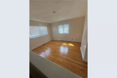40 Robin St, Everett, MA 02149 - Photo 2