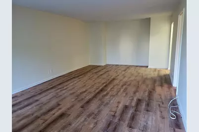 33 Pond Ave. #509, Brookline, MA 02445 - Photo 4