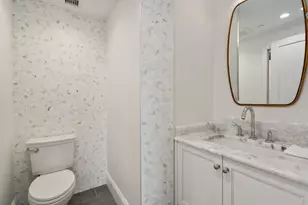20 Rowes Wharf, Boston, MA 02110 - Photo 26